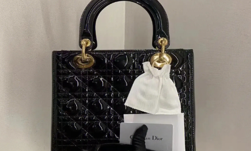 上海Dior戴妃黑色包包維修